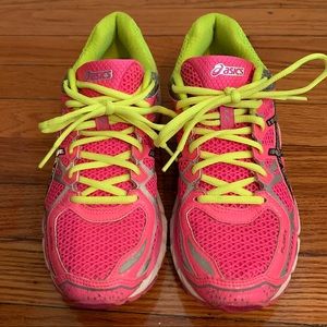 ASICS women’s Gel Kayano 21-EUC